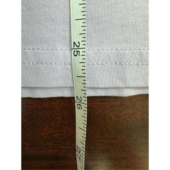 NWT Vineyard Vines Costal Floral Short Sleeve Pocket Tee in Color Iris Size Med - Picture 8 of 8